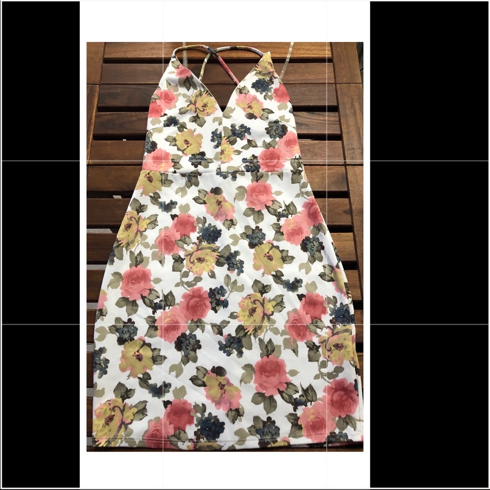 Windsor speghetti strap floral mini dress